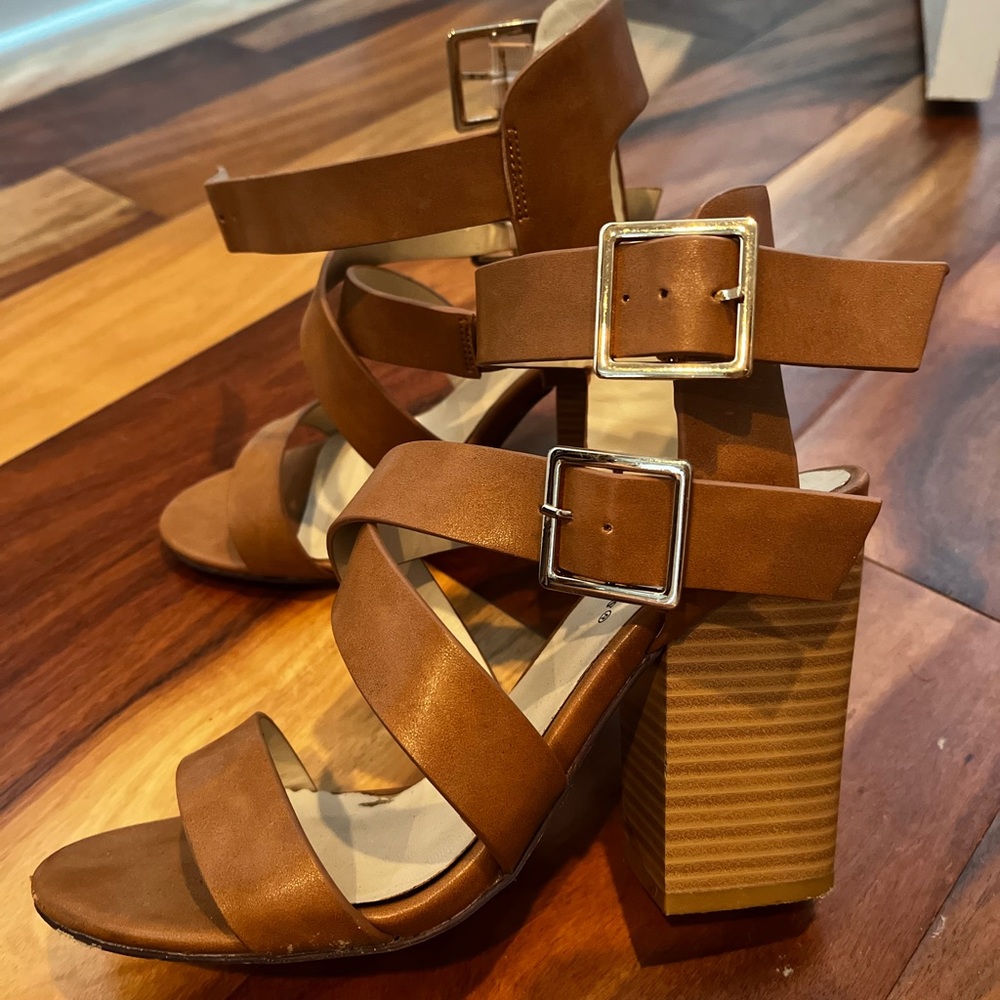 Pierre Dumas double buckle heel sandal